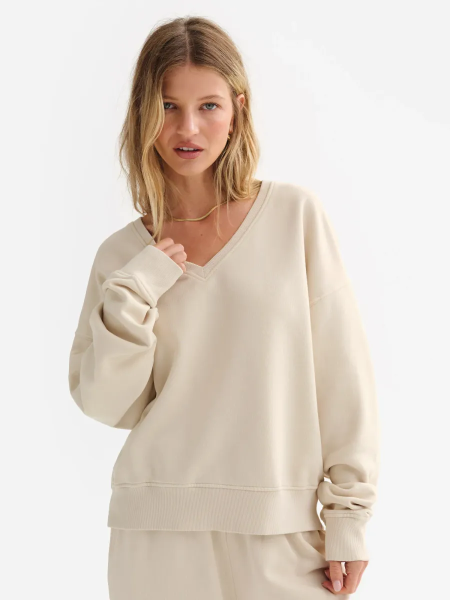 Organic Fleece V-Neck Sweatshirt 7