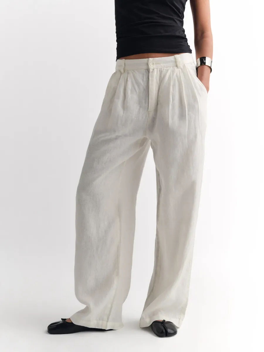 Organic Linen Pleated Pant 3