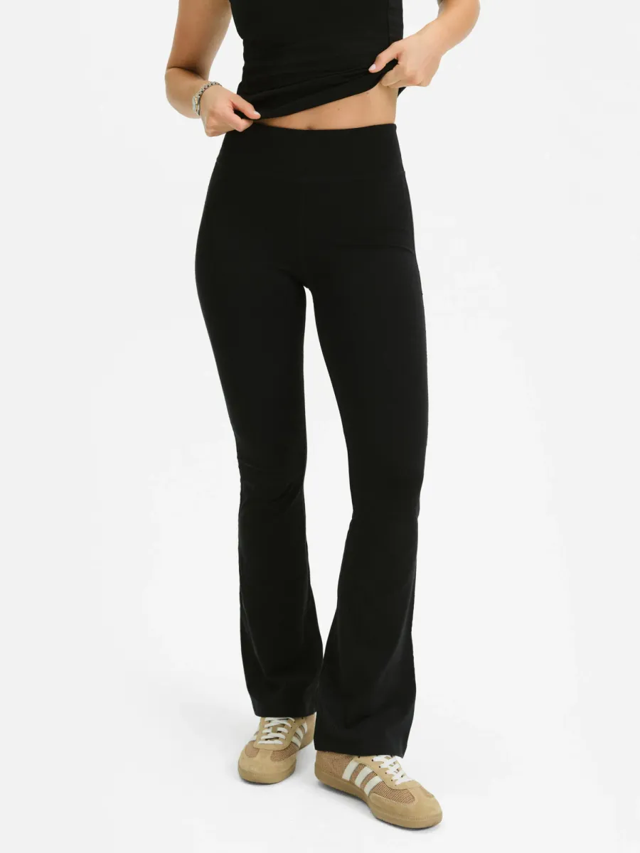 Organic Stretch Bootcut Pant 2