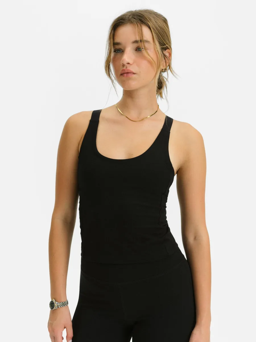 Organic Stretch U-Neck Tank 2