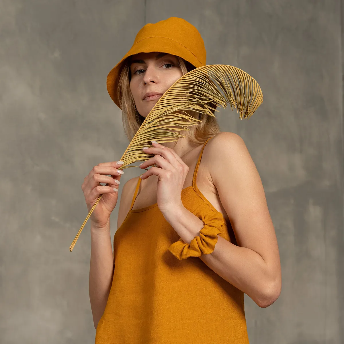 Linen Bucket Hat 3