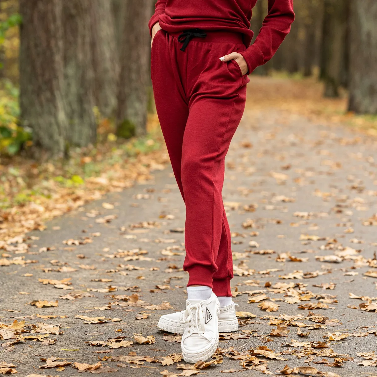 Women's 250 Merino Sweatpants Royal Cherry 7