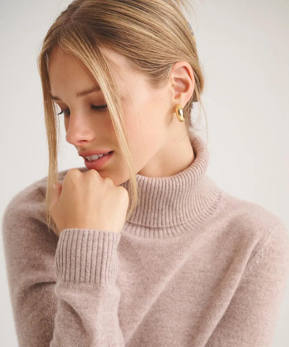 Basic Cashmere Turtleneck Sweater 6