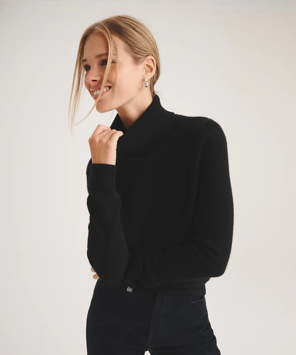 Basic Cashmere Turtleneck Sweater 10