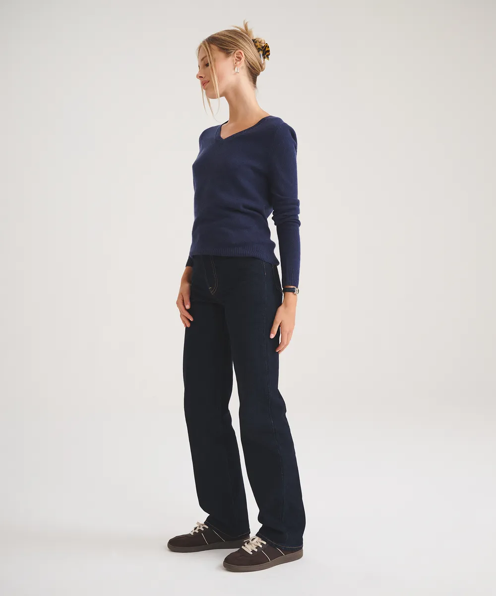 Basic Cashmere V-Neck Sweater  18