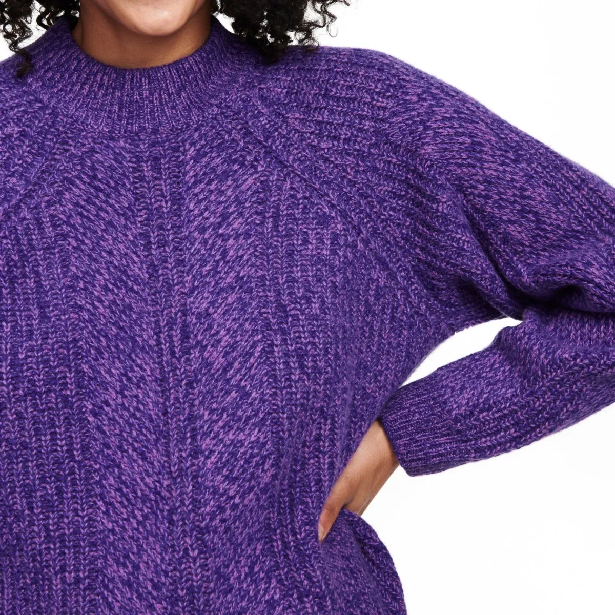 Cashmino Textured Crewneck Sweater 2