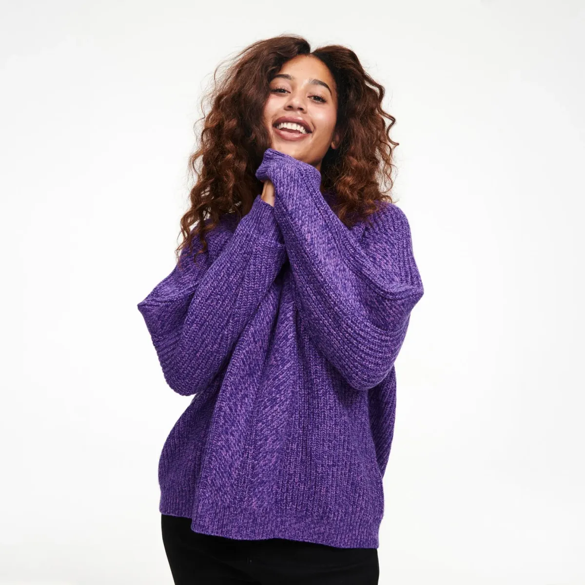 Cashmino Textured Crewneck Sweater 7