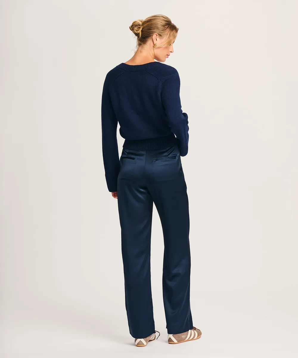 Cotton V-Neck Sweater 32
