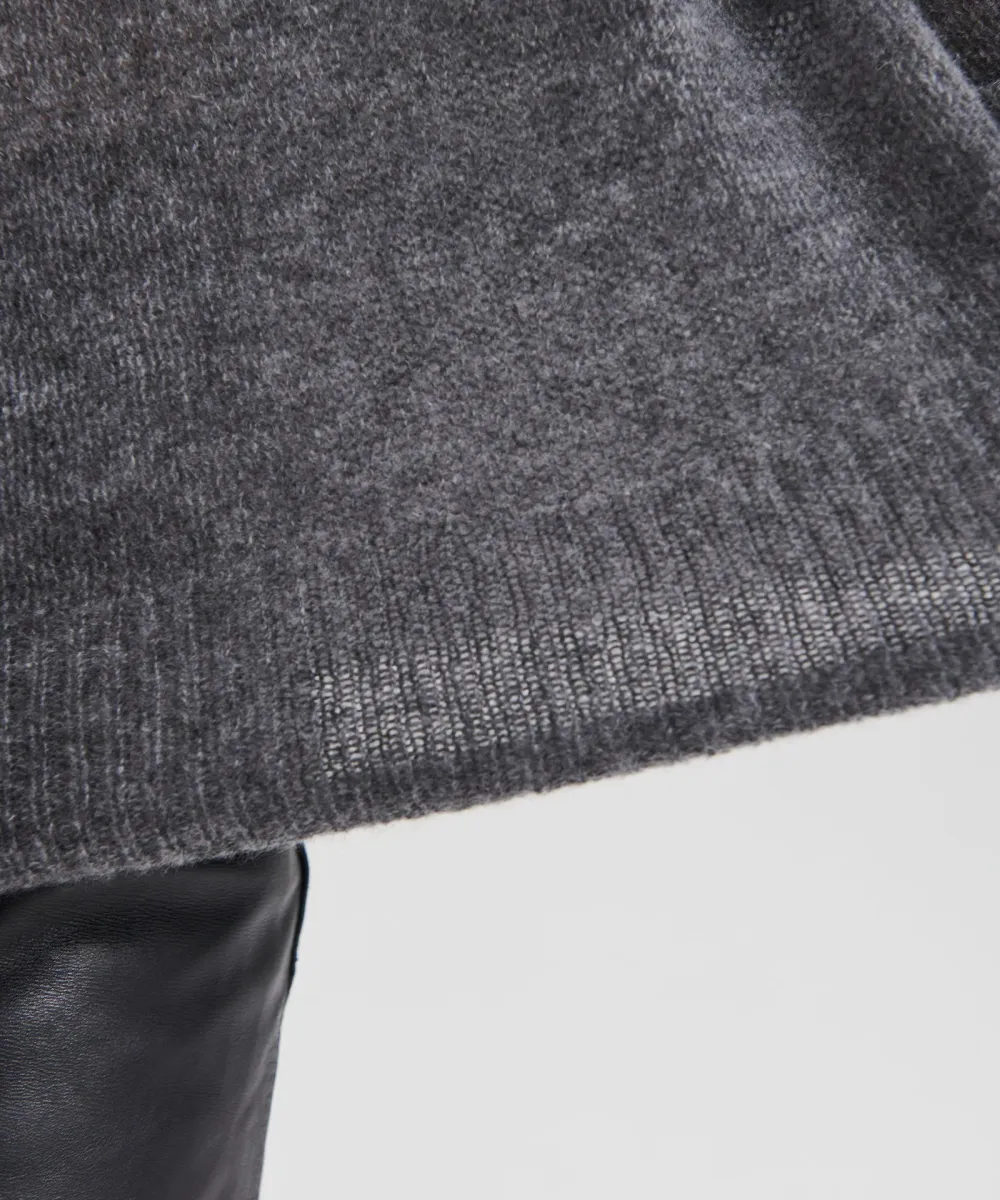 Featherweight Cashmere Crewneck Sweater 19