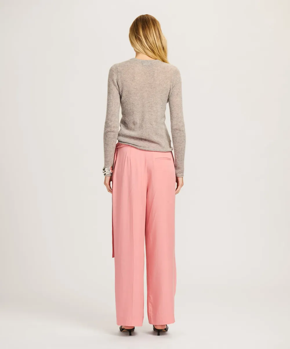 Featherweight Cashmere Slim Crewneck Sweater 11