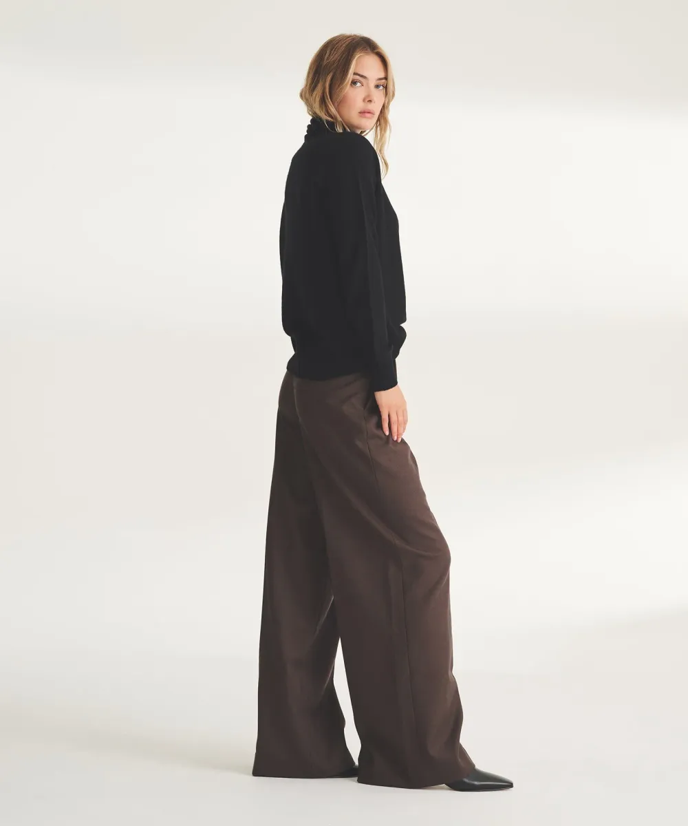 Featherweight Cashmere Turtleneck 6