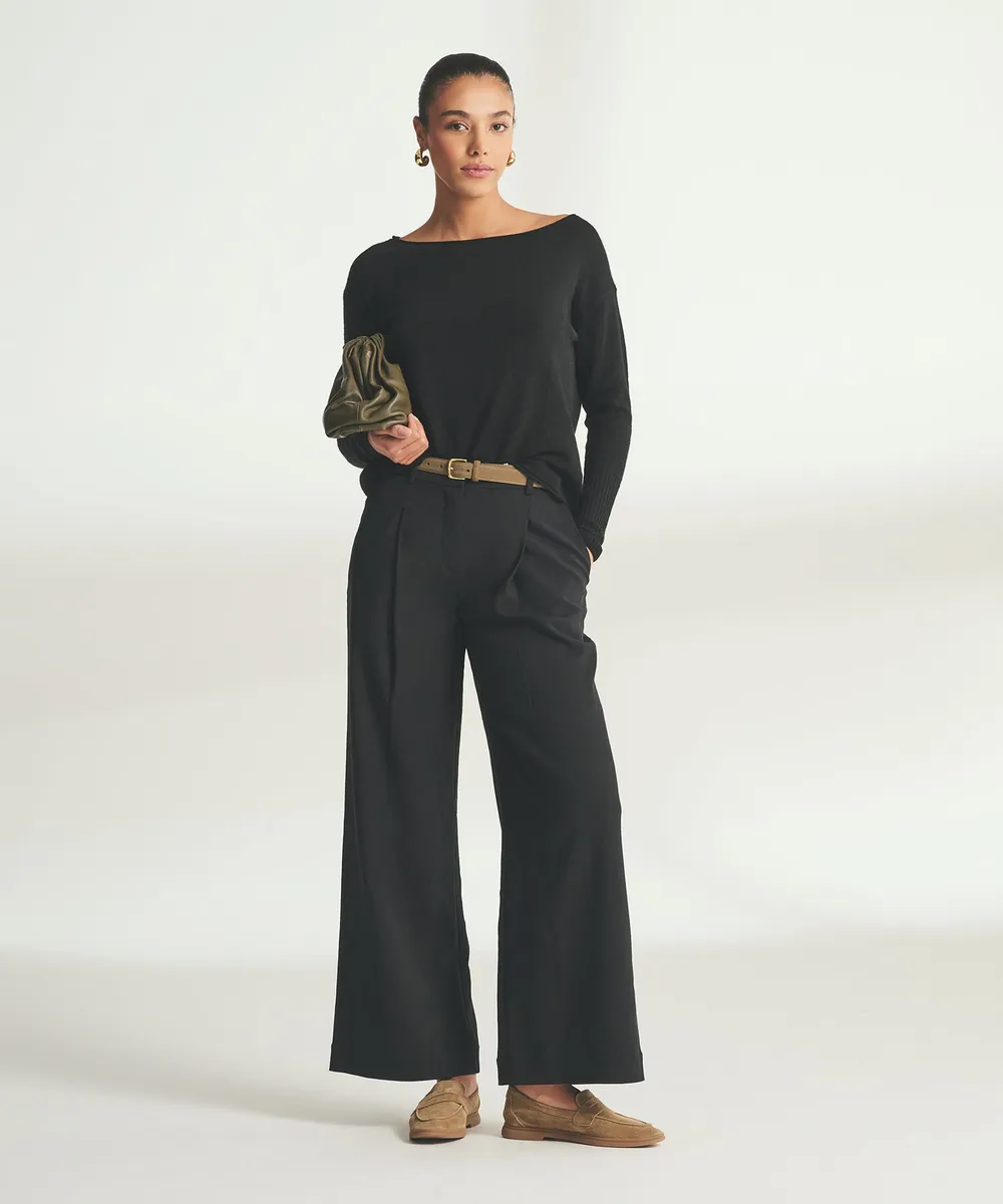 Lightweight Cashmere Boatneck Sweater 2