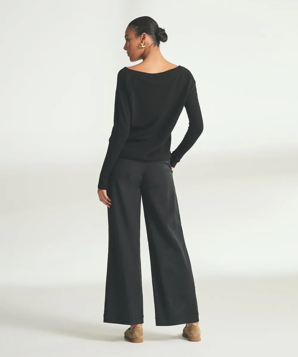 Lightweight Cashmere Boatneck Sweater 6