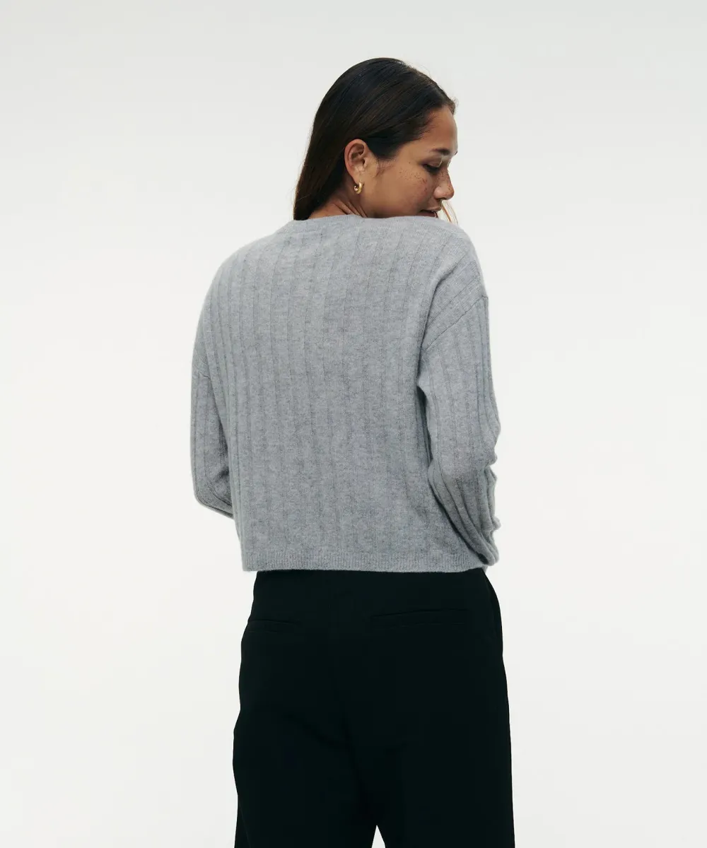 Lightweight Cashmere Ribbed Cropped Sweater 9