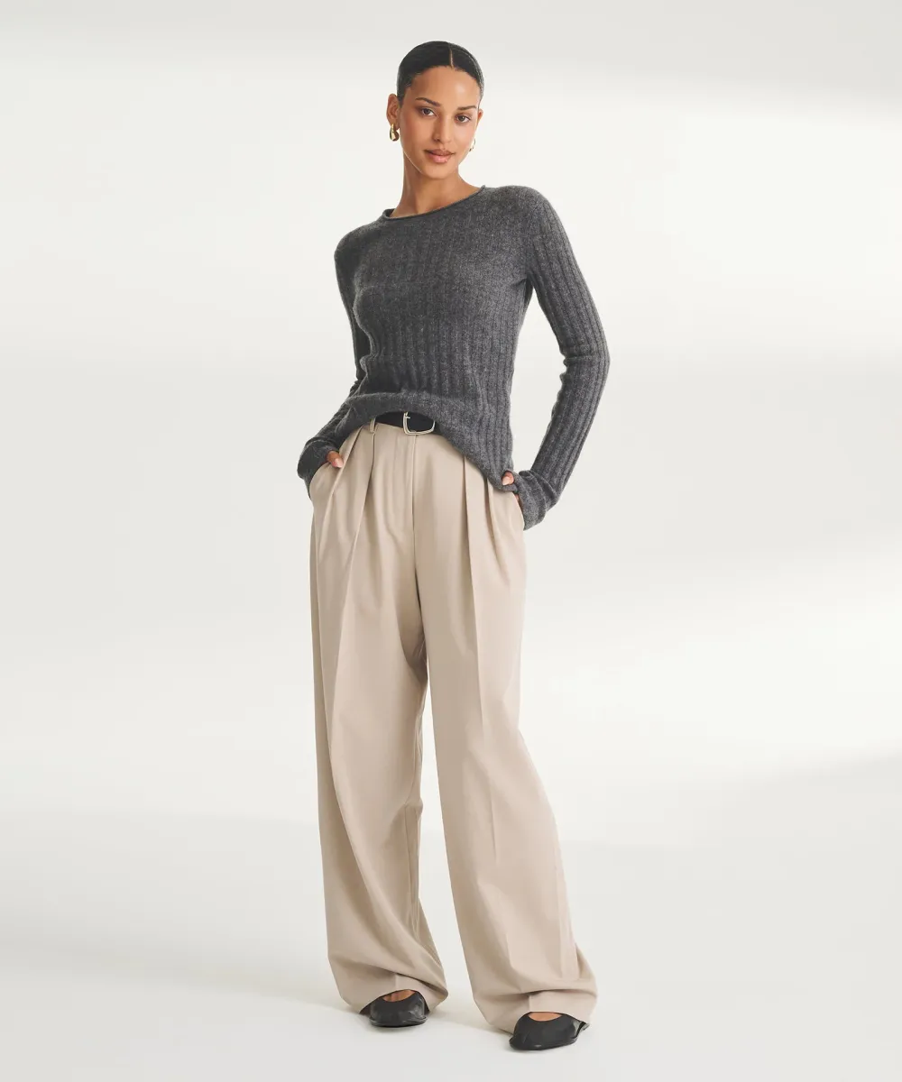 Lightweight Cashmere Ribbed Sweater 17