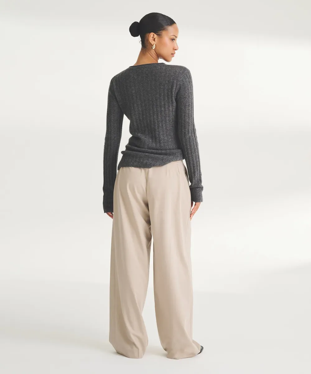 Lightweight Cashmere Ribbed Sweater 22