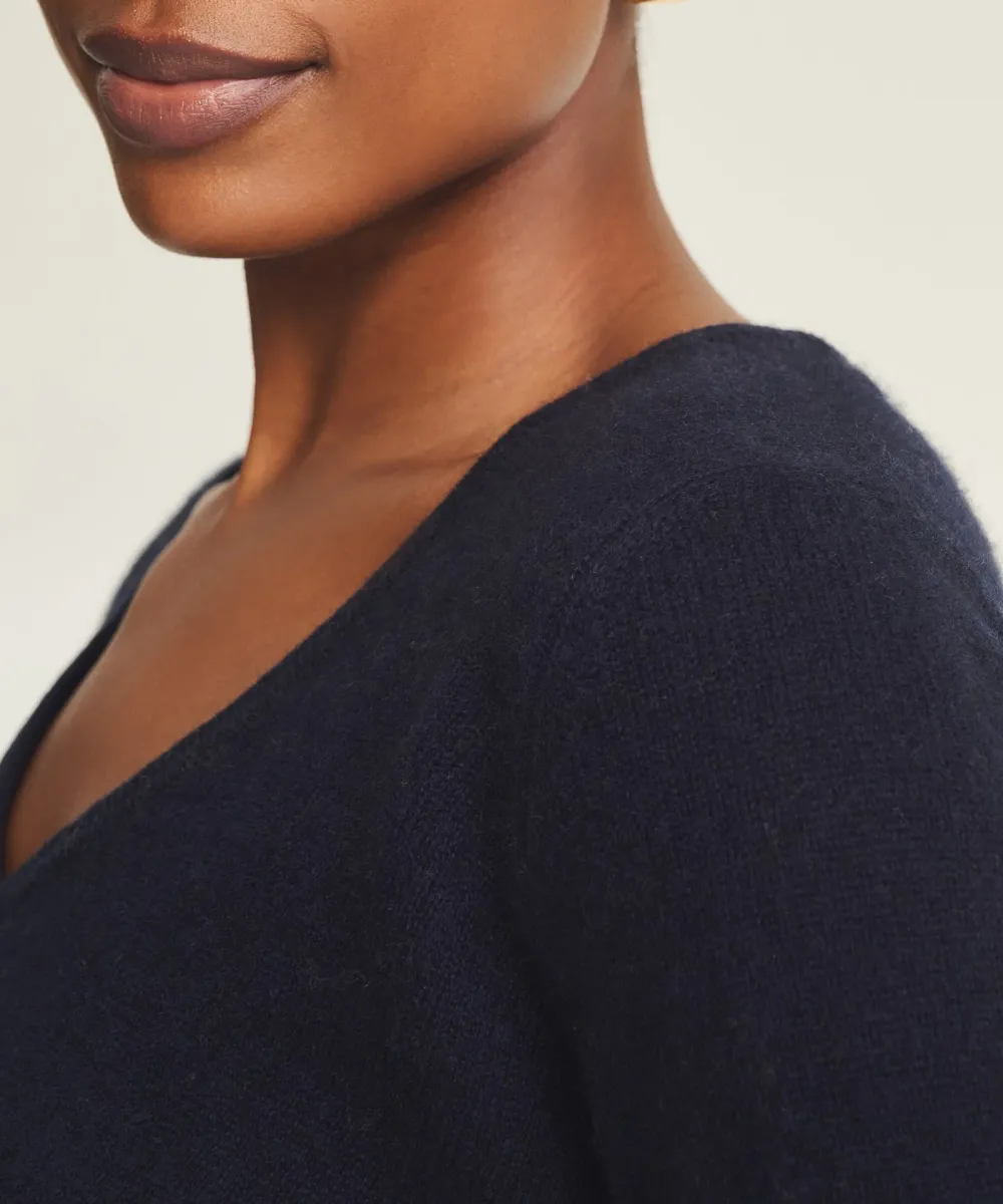 Lightweight Cashmere Short Sleeve V-Neck Sweater 4