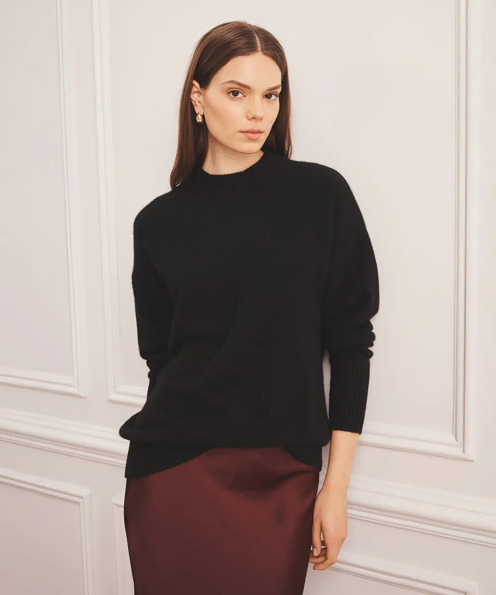 Luxe Cashmere Oversized Crewneck Sweater 2