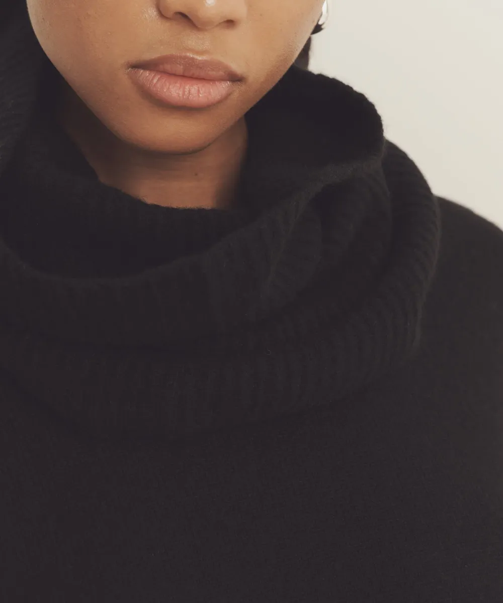 Luxe Cashmere Snood 2