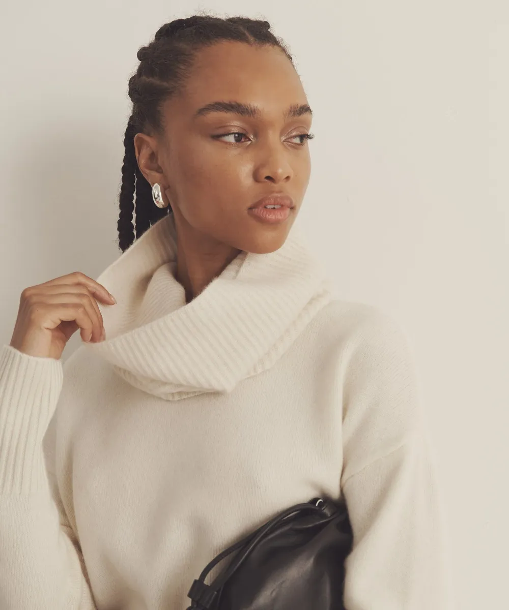 Luxe Cashmere Snood 6