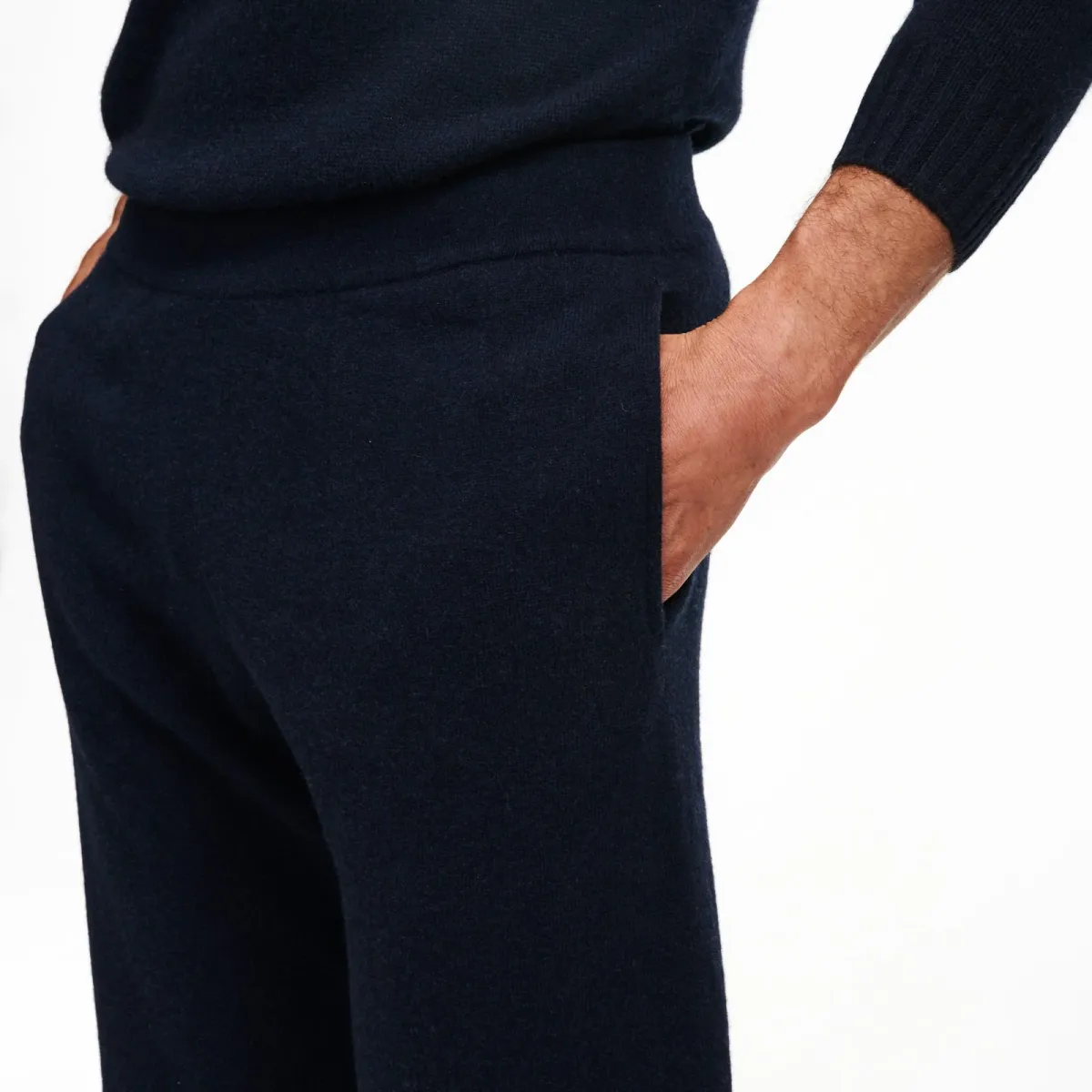 Recycled Cashmere Jogger 13