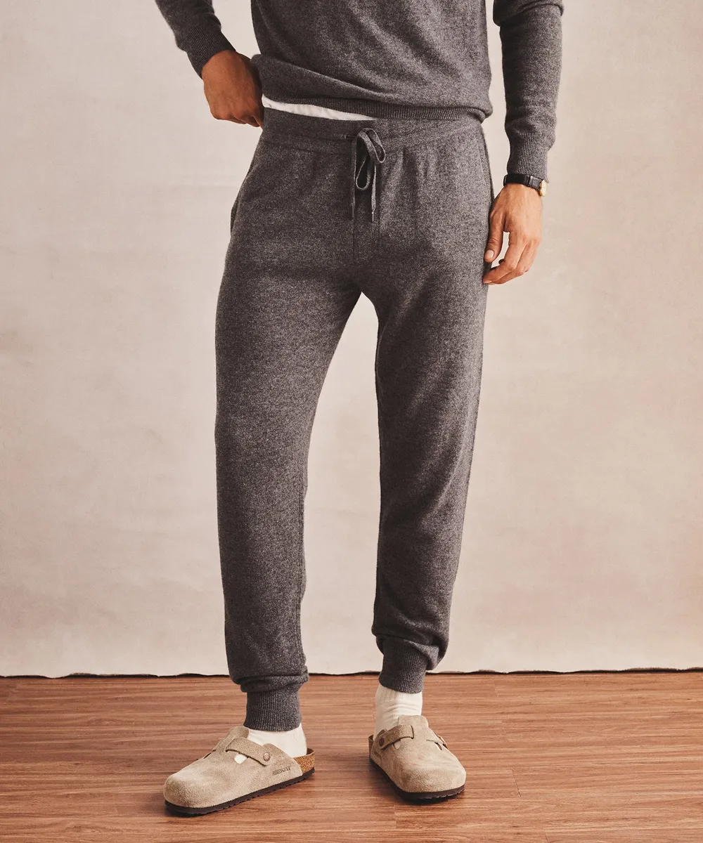 Signature Cashmere Jogger 3