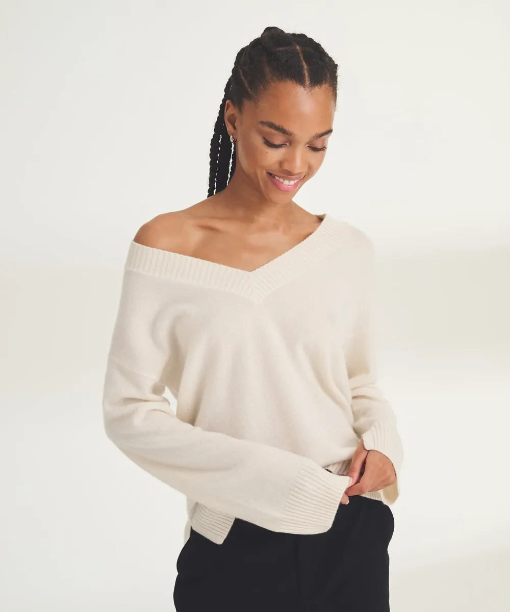 Signature Cashmere Wide Sleeve V-Neck Sweater 30