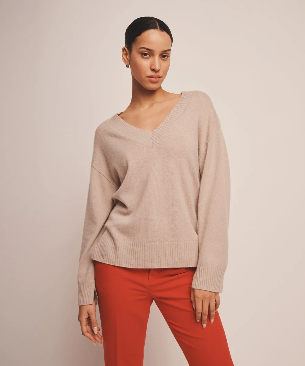Signature Cashmere Wide Sleeve V-Neck Sweater 10