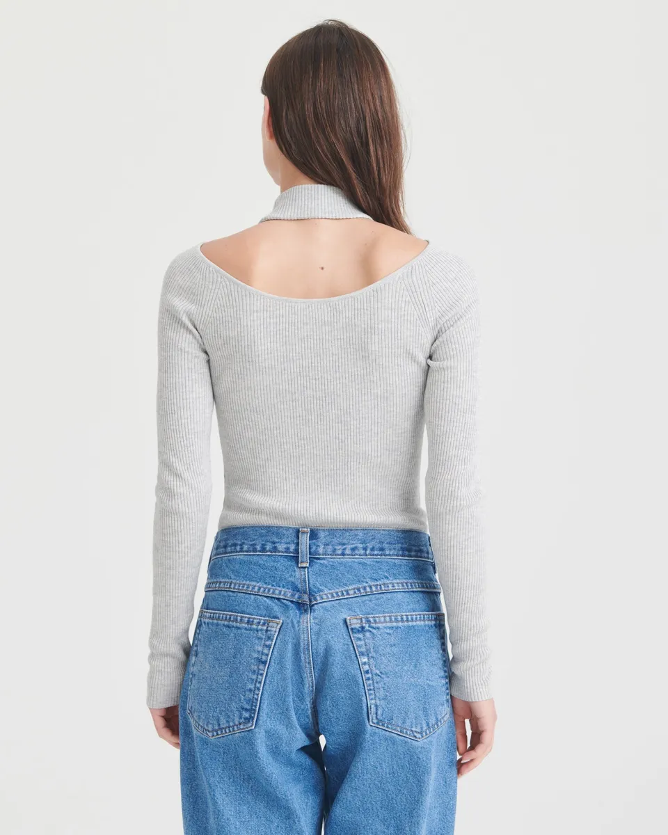 Silk Cashmere Cutout Turtleneck 19