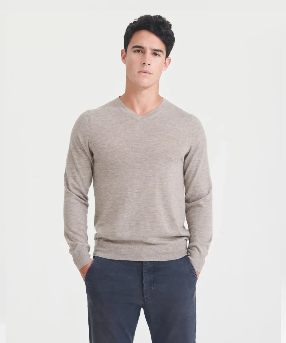 Super Fine Cashmere Long Sleeve V-Neck 5