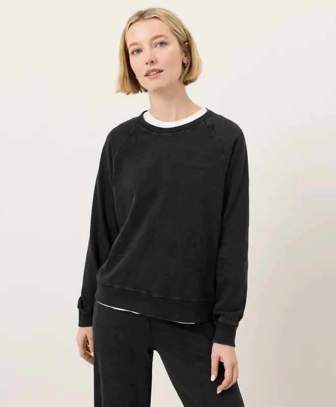 PACT Women's Washed Black Weekends Relaxed Raglan Sweatshirt XS