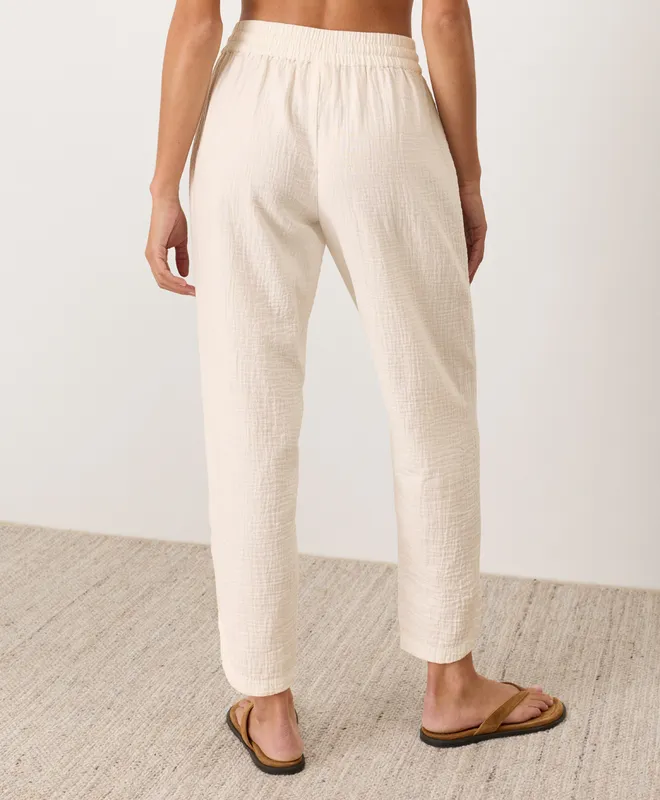 Women’s Coastal Double Gauze Tapered Pull-on Pant made with Organic Cotton 5