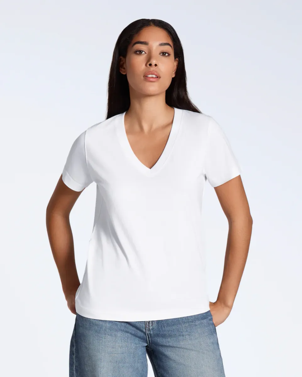 V-Neck Organic T-Shirt 4