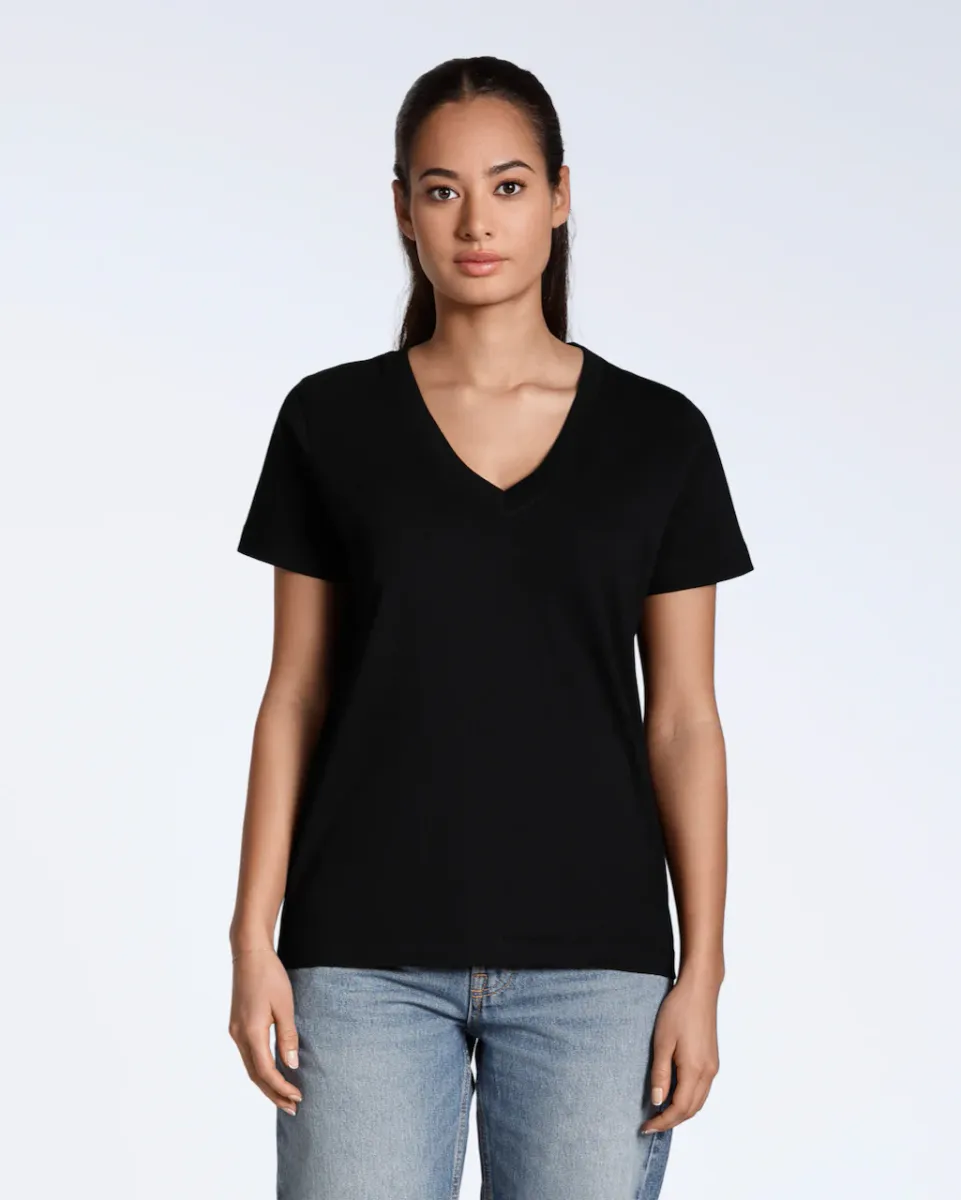 V-Neck Organic T-Shirt 7