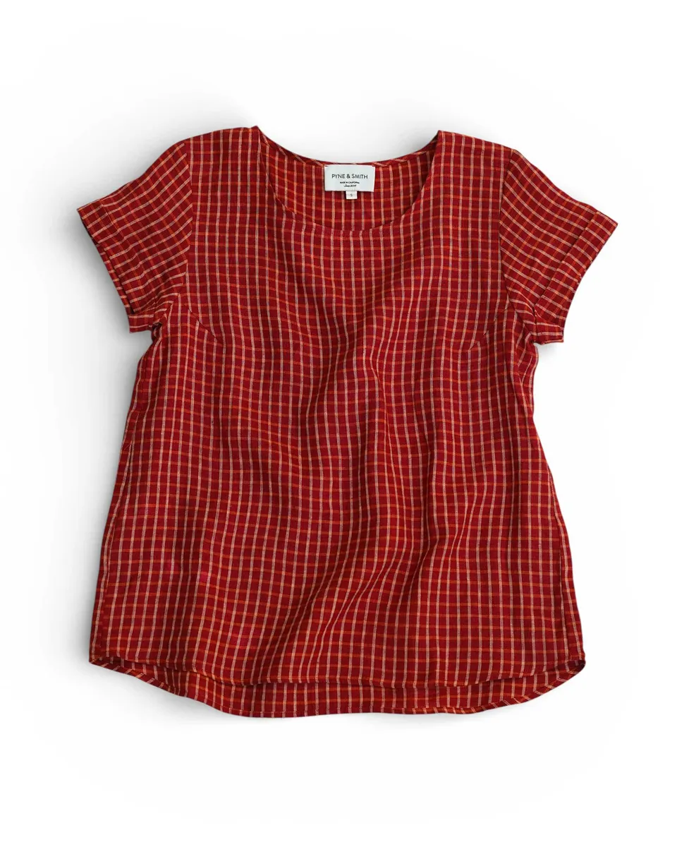 Blouse No.14 Linen T-shirt in Pomodoro Plaid 4