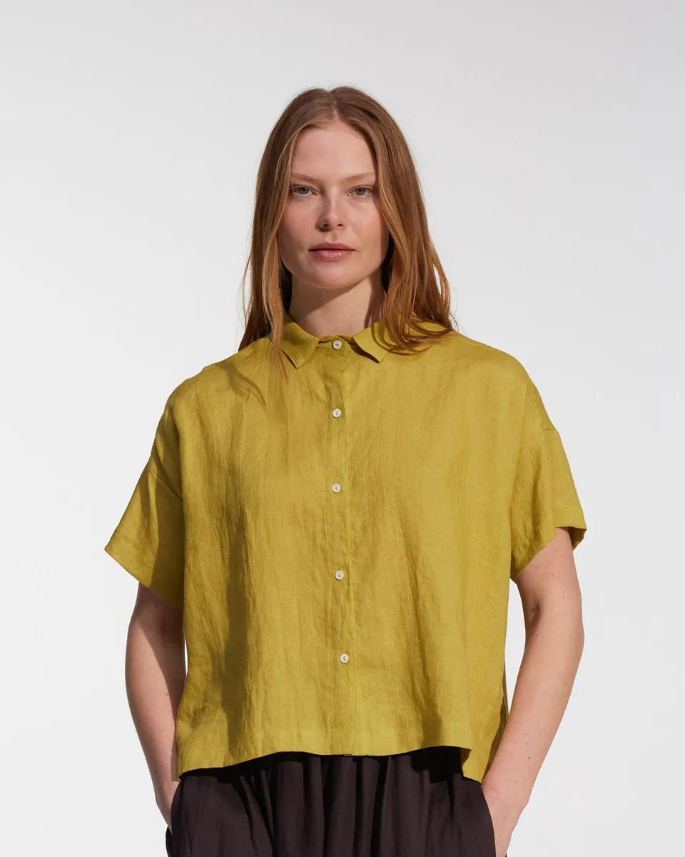 Cropped Linen Blouse No.24 in Apple