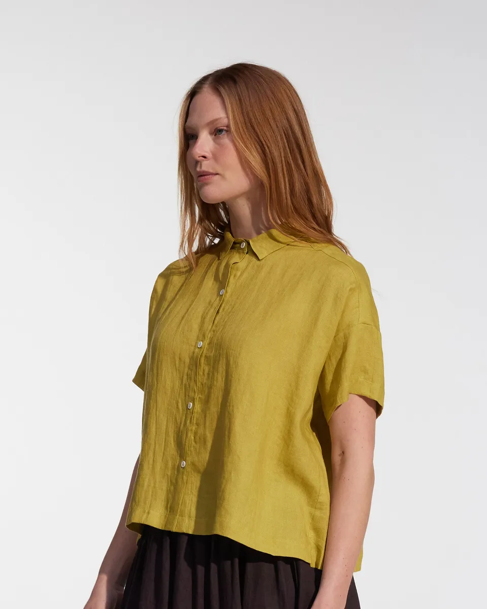 Cropped Linen Blouse No.24 in Apple 2