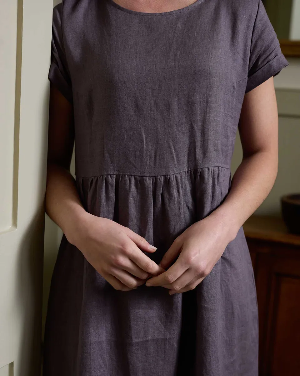 No.15 Linen Day Dress in Plum Truffle 2