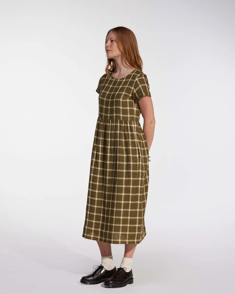 No.17 Full Length Linen Tea Dress in Celtic Plaid 2