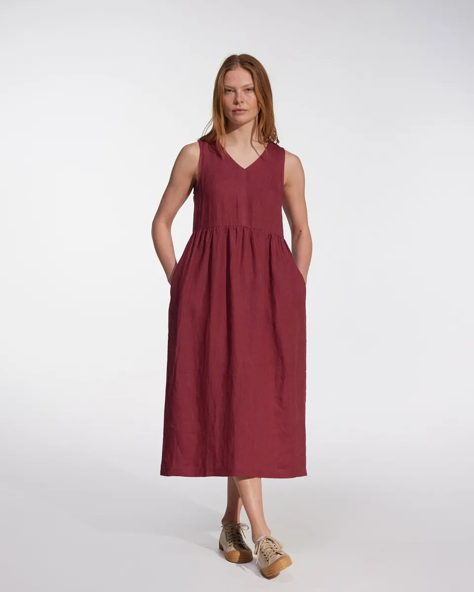 No.21 V Neck Sleeveless Linen Dress in Roan 3