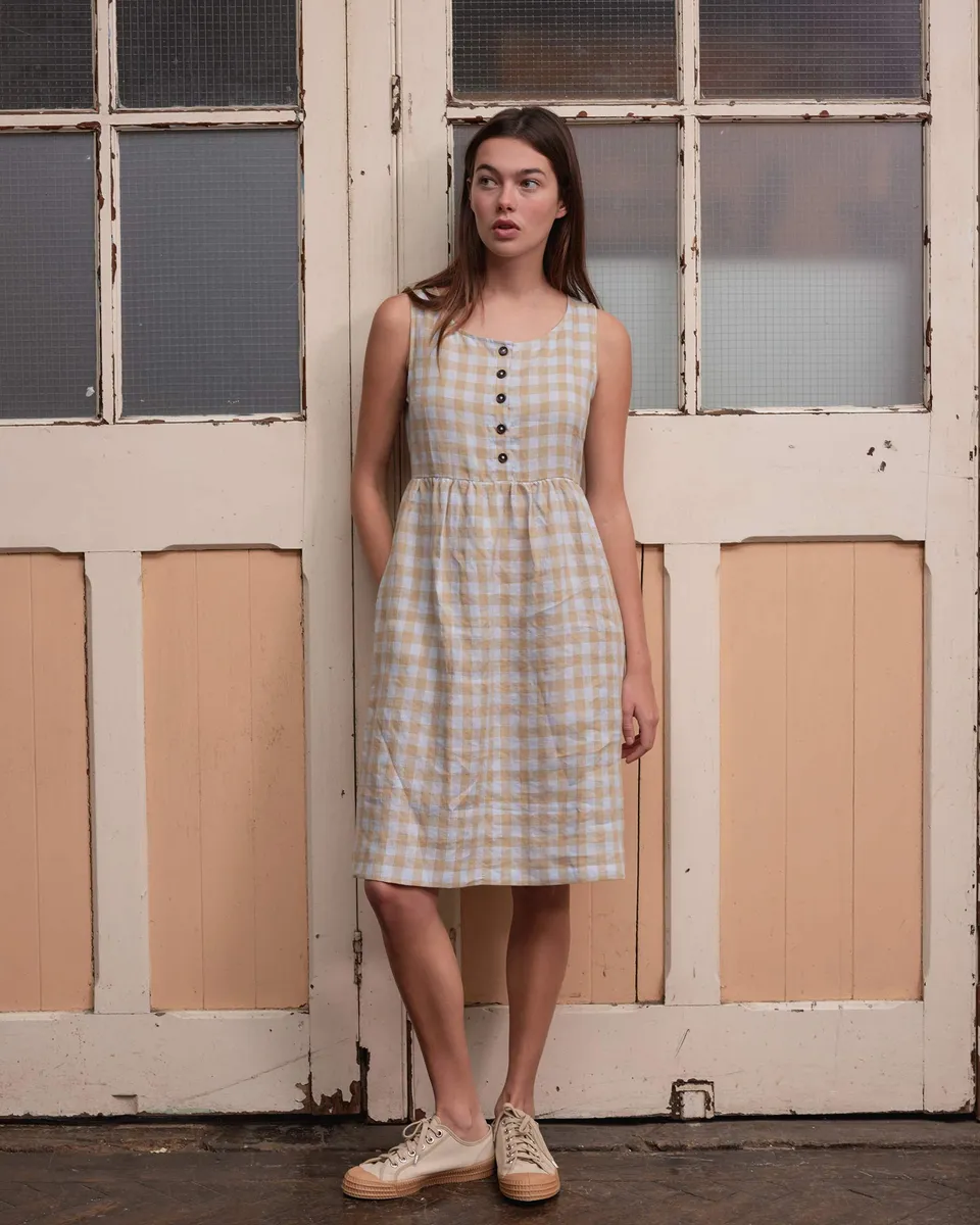 No.24 Sleeveless, button up Linen Dress in St. Agnes Check 2