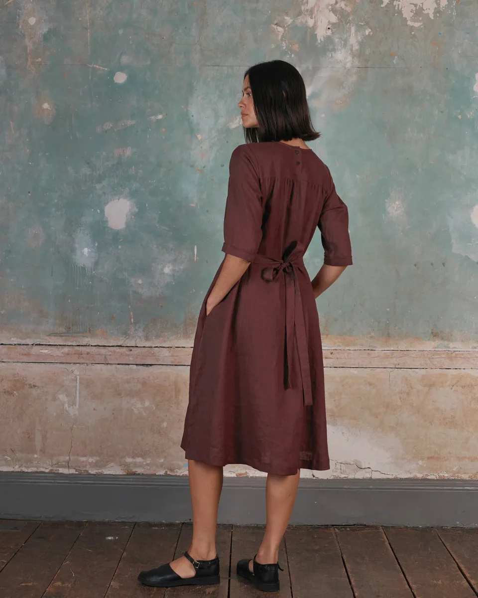 No.35 Maxi Length Linen Dress in Tawny Port 6