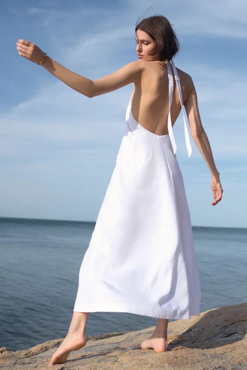 The Fête Linen Dress in White 2