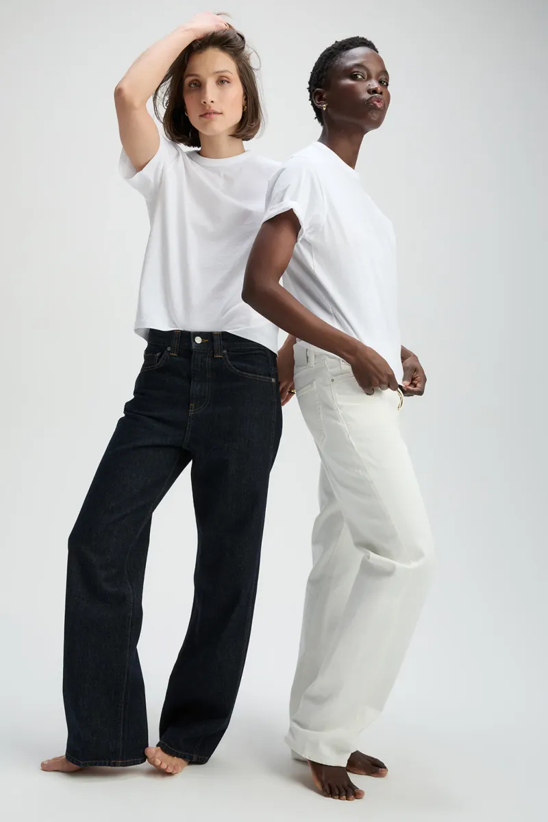 The Iconically Soft Perfect Tee in White 6