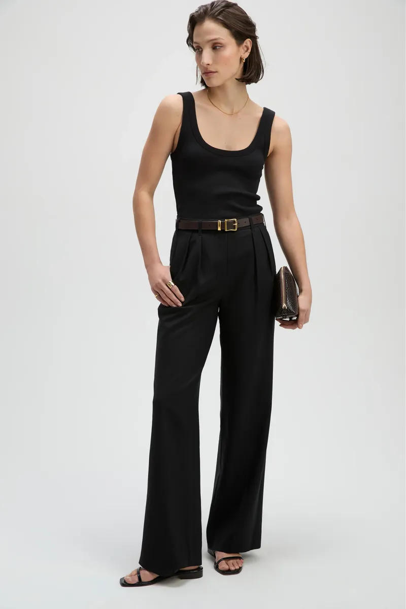 The Scoop It Up Tank in Black 2