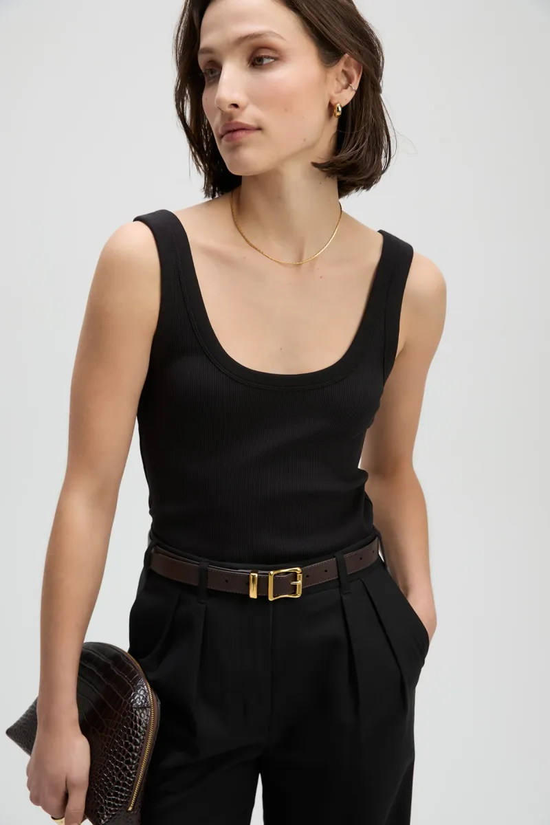 The Scoop It Up Tank in Black 4