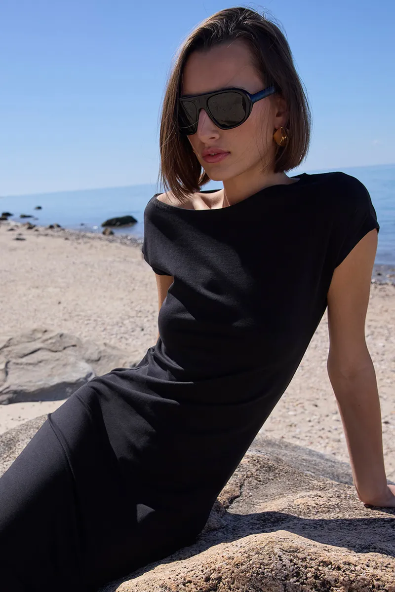 The Studio Dress in Black 2