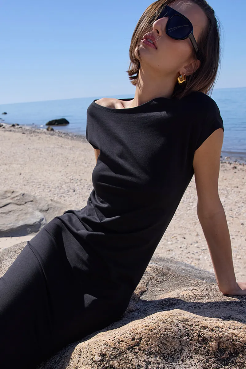 The Studio Dress in Black 3