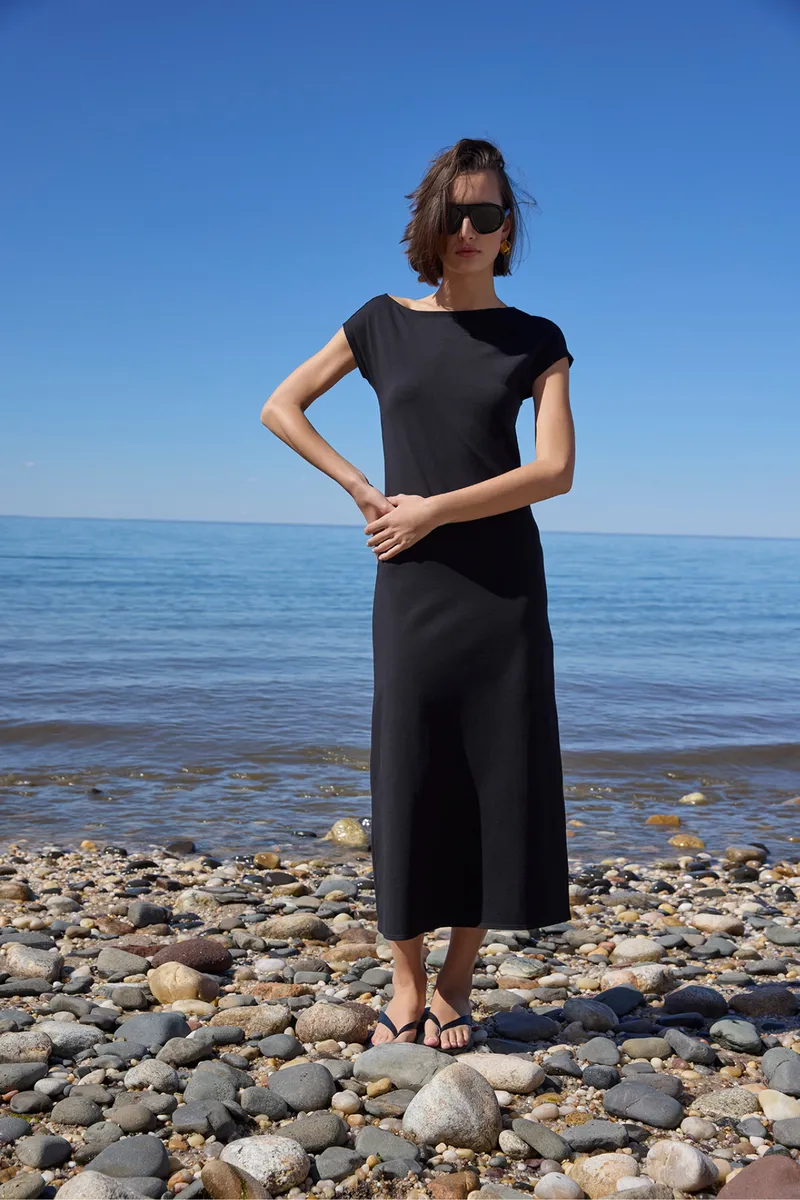 The Studio Dress in Black 4