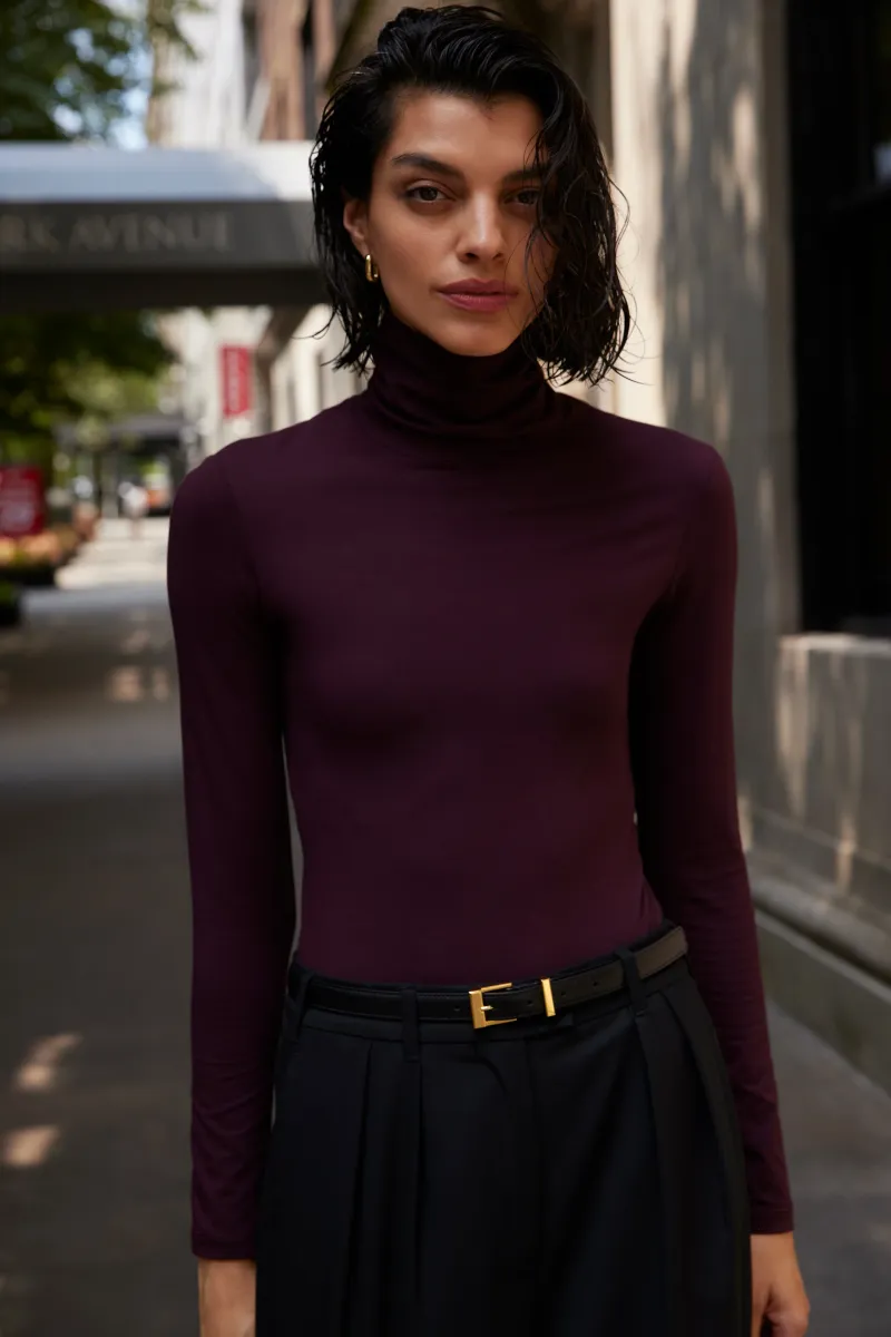 The Turtleneck in Bordeaux 3